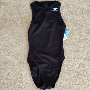 Speedo endurance + water polo suit size 6/32